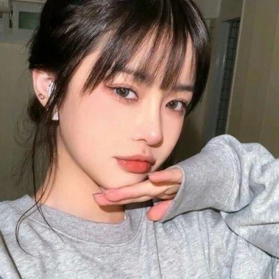 沉默不语的顾小姐